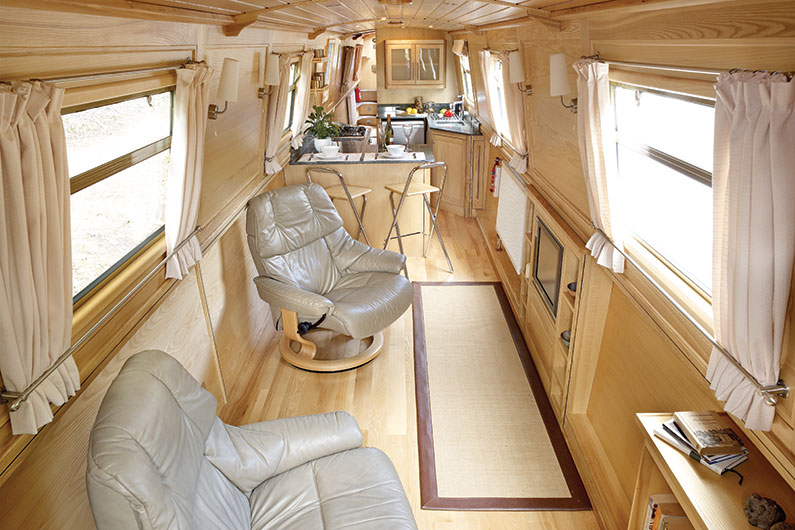 Aqualine Narrowboat Builders - Luxury Narrow Boats Built ...